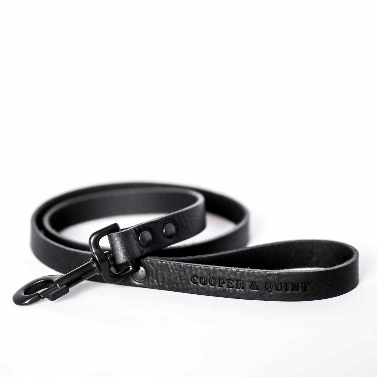 No Fuss Leather Dog Leash – Midnight Black | Minimalist Italian Leather
