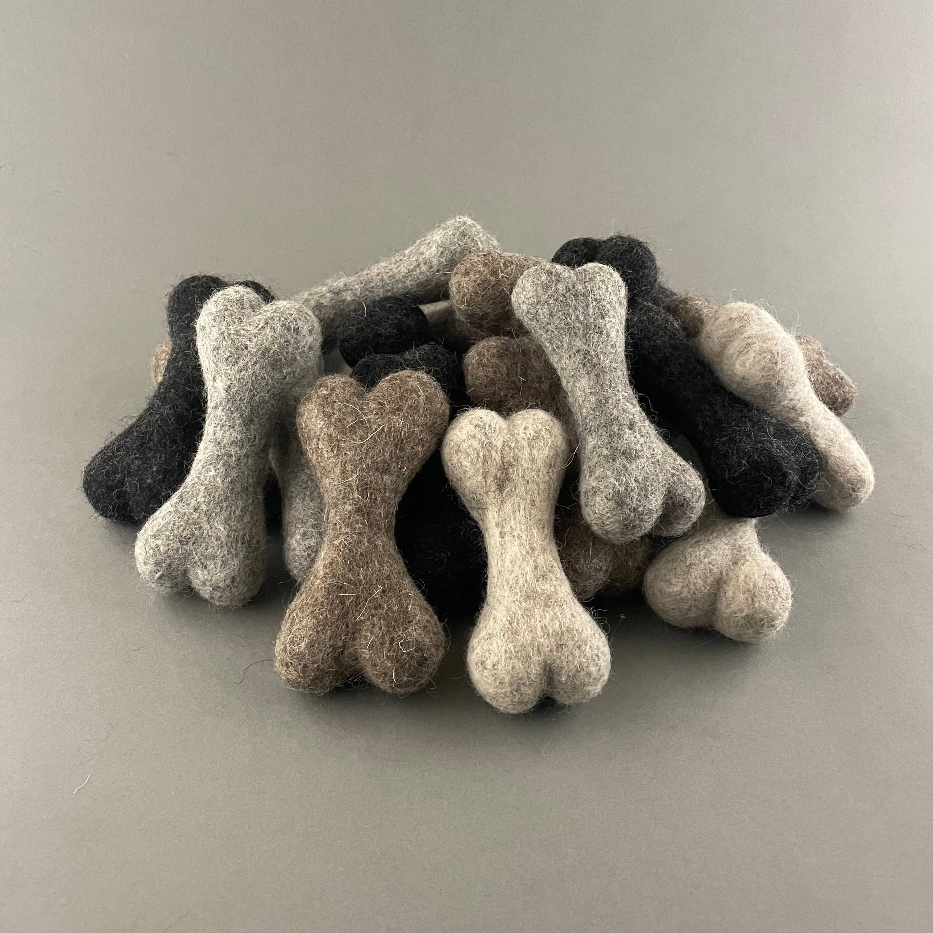 The Petite Felted Wool Bone – 100% Natural Indoor Toy (10cm)