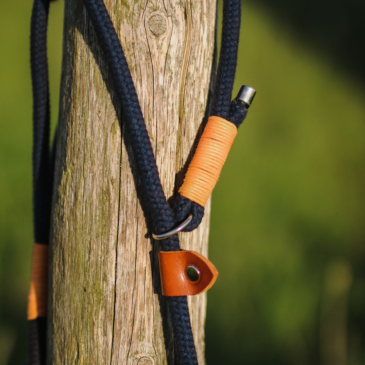 180cm organic cotton slip lead with yellow accents and leather stopper.