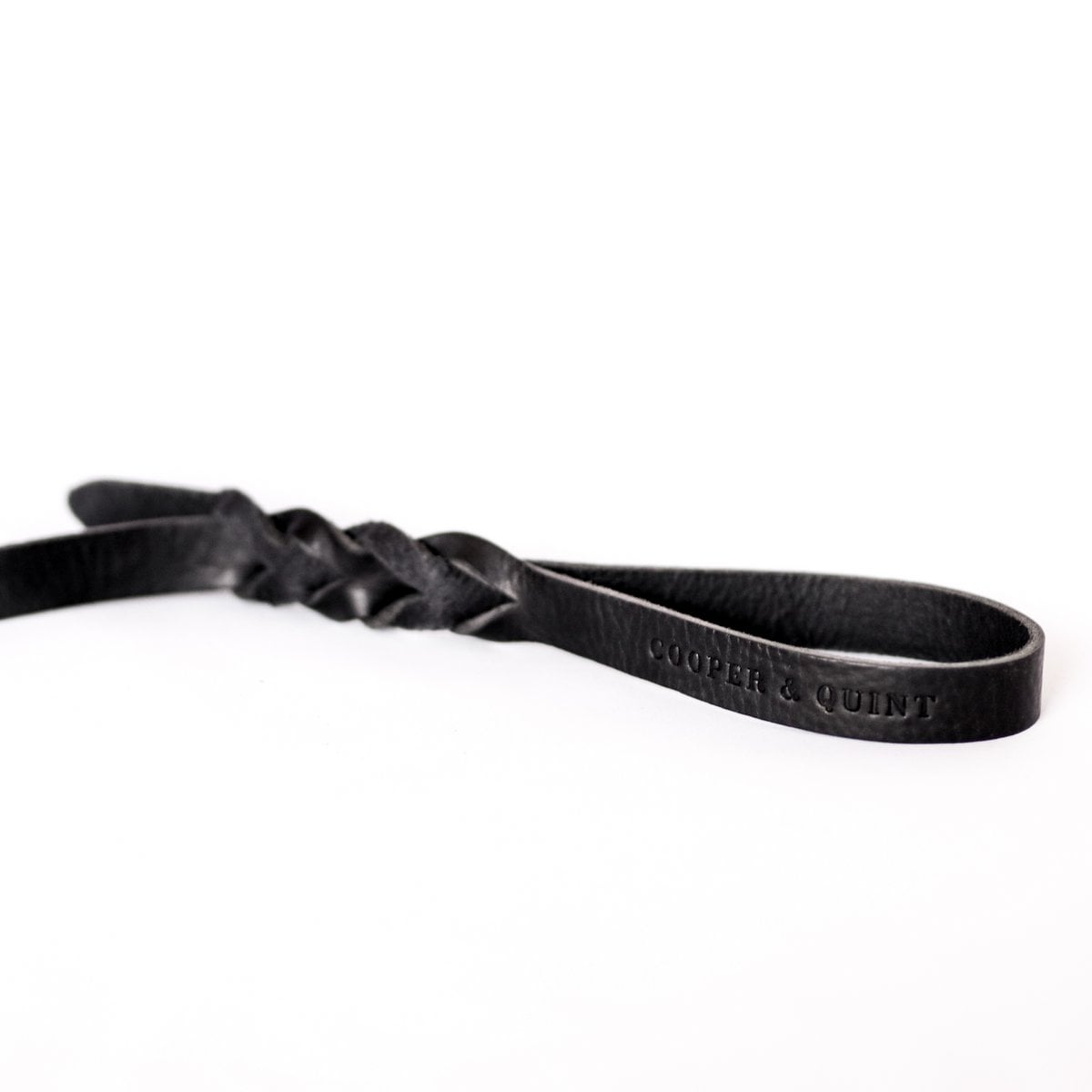 Twisted Braided Leather Dog Leash – Midnight Black | Handcrafted Artisanal Lead