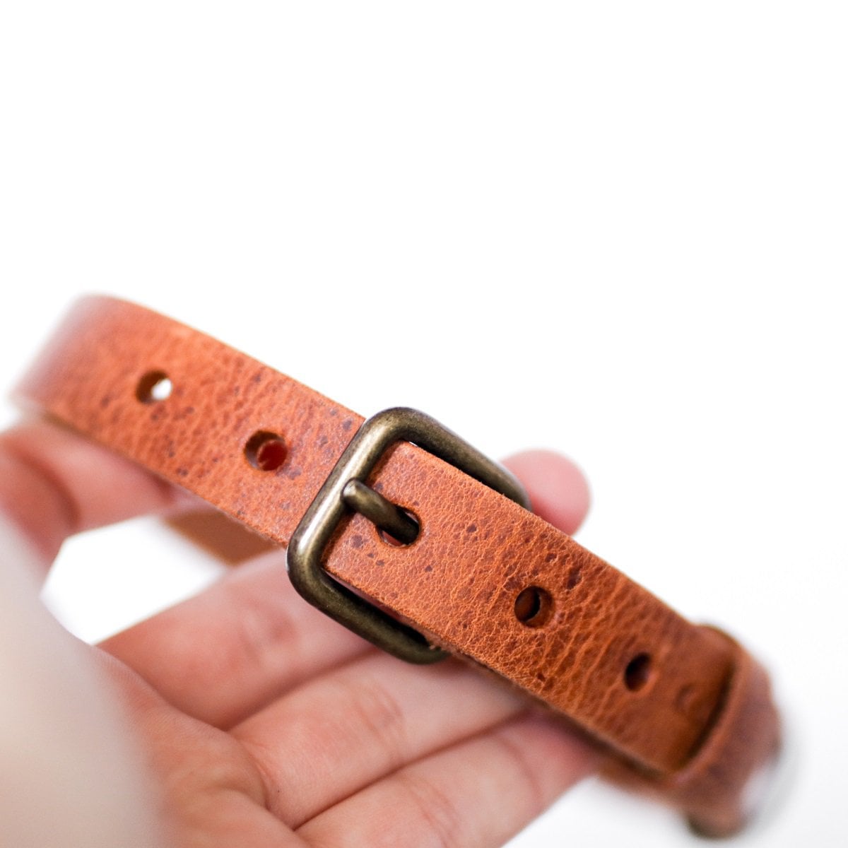 No Fuss Leather Dog Collar – Camel / Cognac | Minimalist Italian Leather