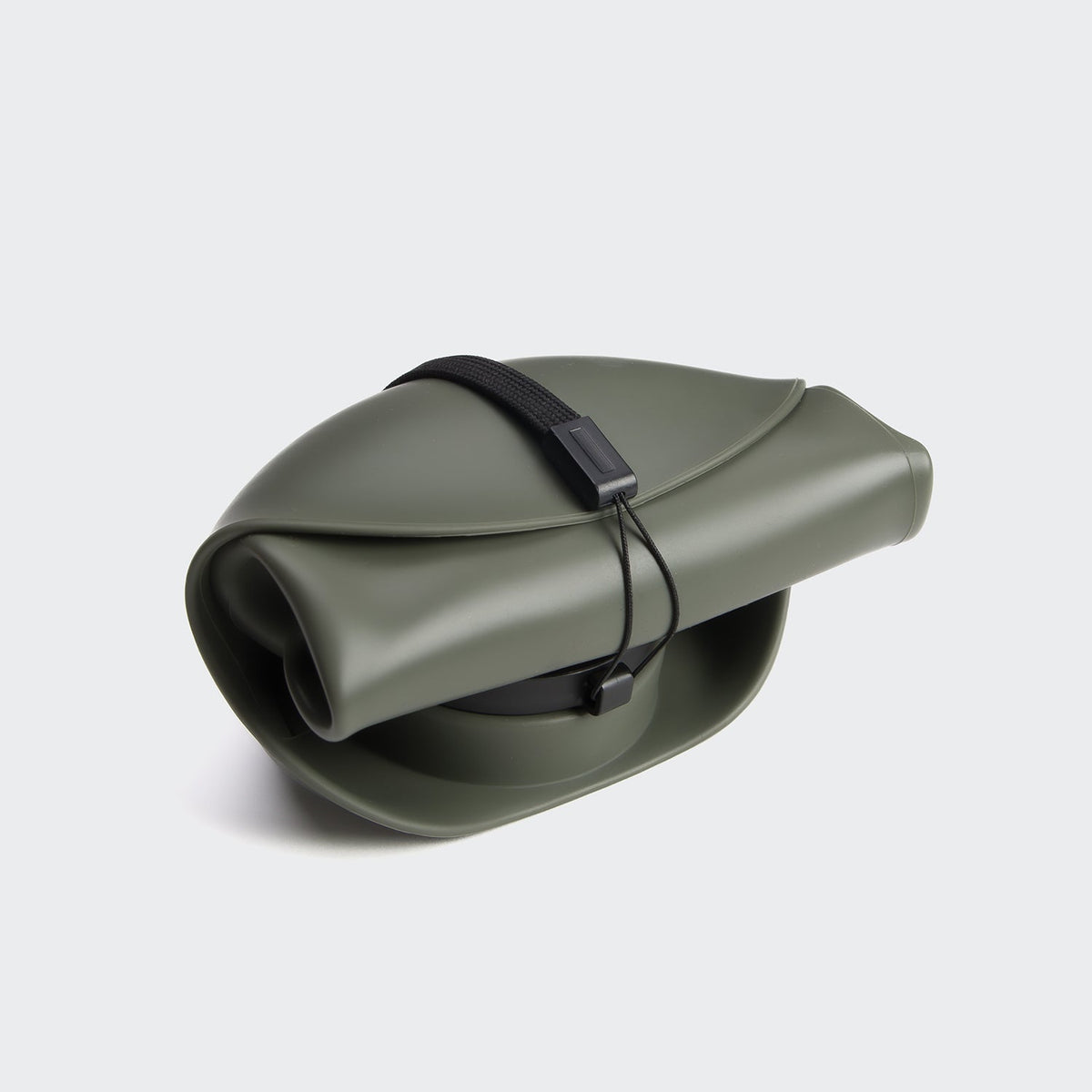 Foldable Dog Water Bottle – Dark Olive - Smiley Bark