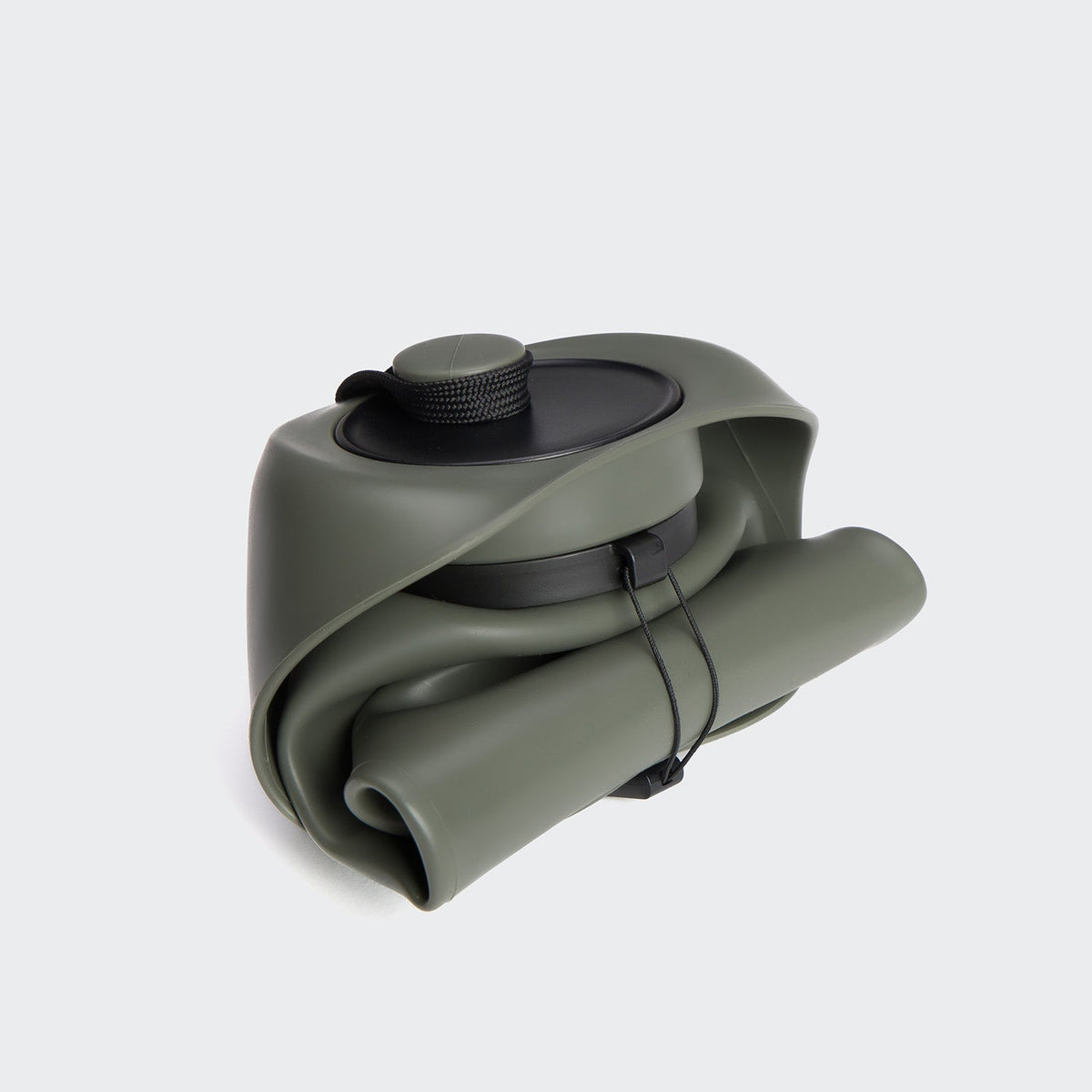 Foldable Dog Water Bottle – Dark Olive - Smiley Bark