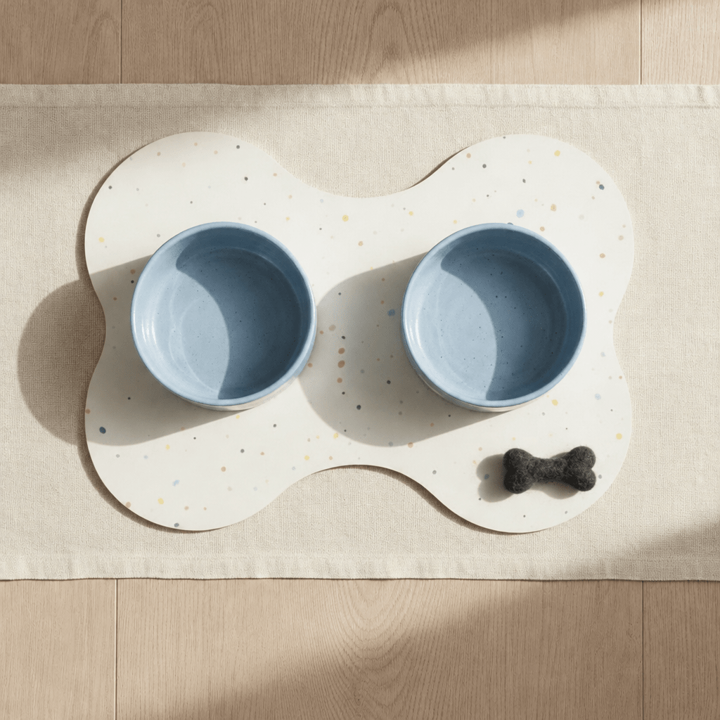 Small Dog Starter Set – Bowls, Placemat and Wool Bone - Smiley Bark